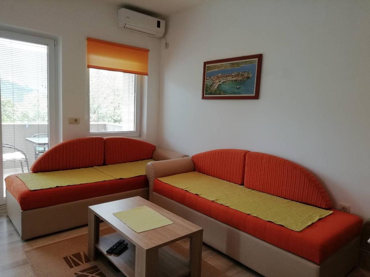 Mirta Apartments Family Farm Budva Eksteriør bilde