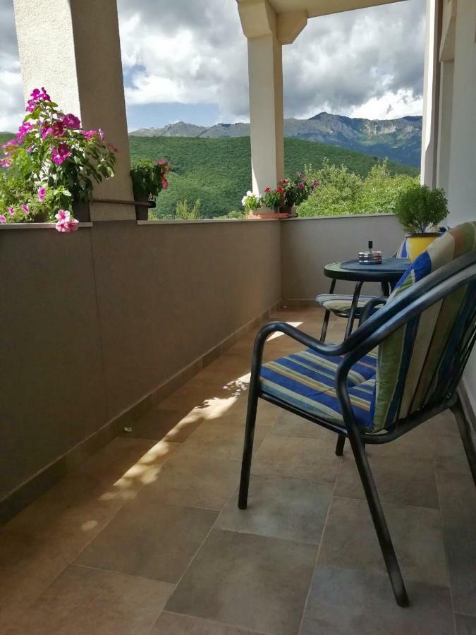 Mirta Apartments Family Farm Budva Eksteriør bilde